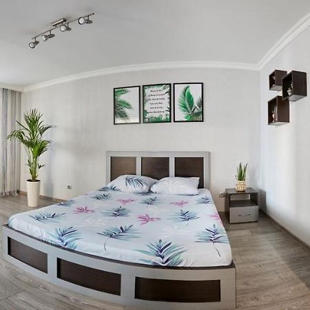 Babylon Apartments On Chornovola Rivne Exterior foto